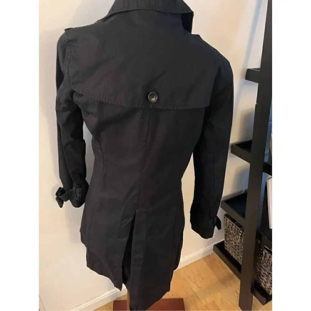 Black banana republic trench coach, size small